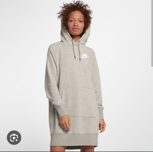 Nike Sportswear Essential Fleese Hoodie Dress - Picture 1 of 5